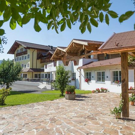 Aparthotel Paradies - Schrempfgut Flachau Exterior photo